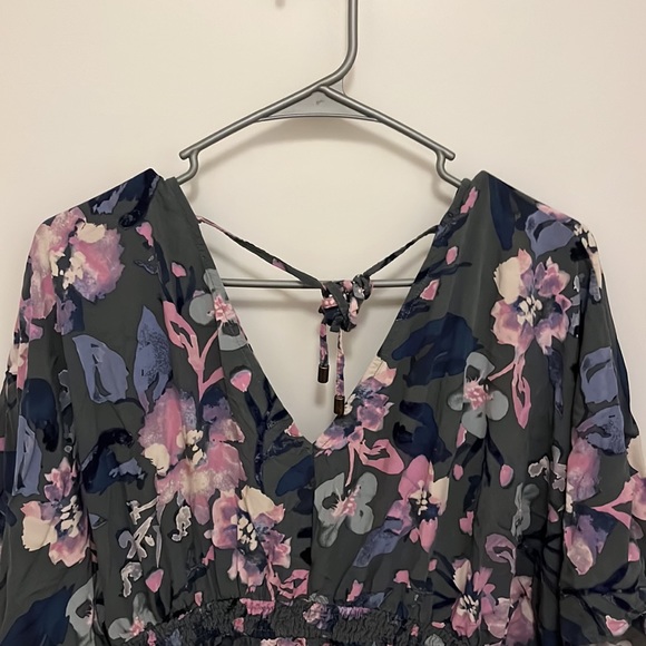 Floral Maturity Dress - Picture 4 of 6